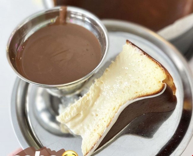 San Sebastian Cheesecake